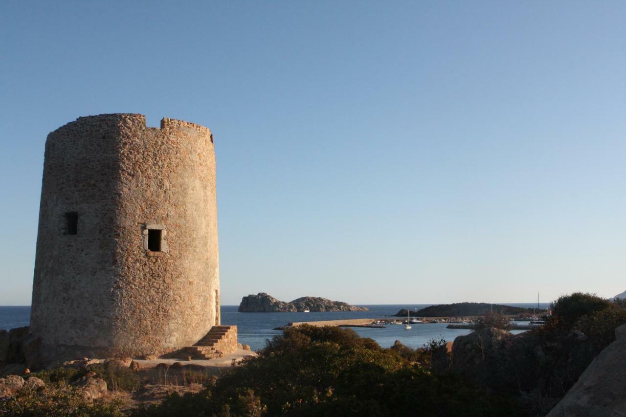 Vacanze Mare Теулада Экстерьер фото