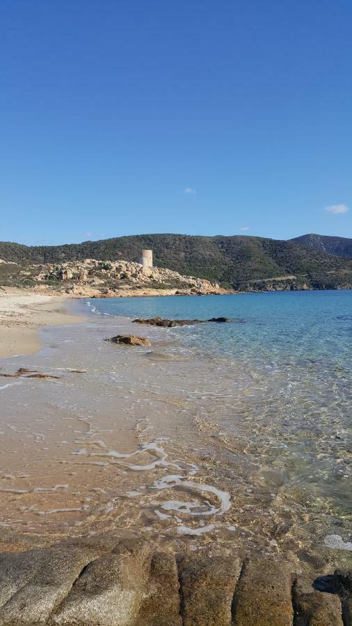 Vacanze Mare Теулада Экстерьер фото